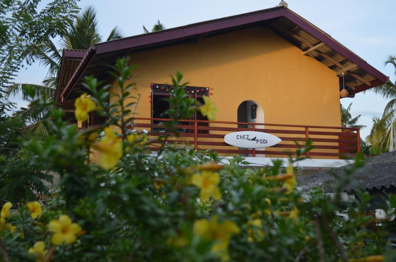Chez Podi Surf Stay ميريسا المظهر الخارجي الصورة
