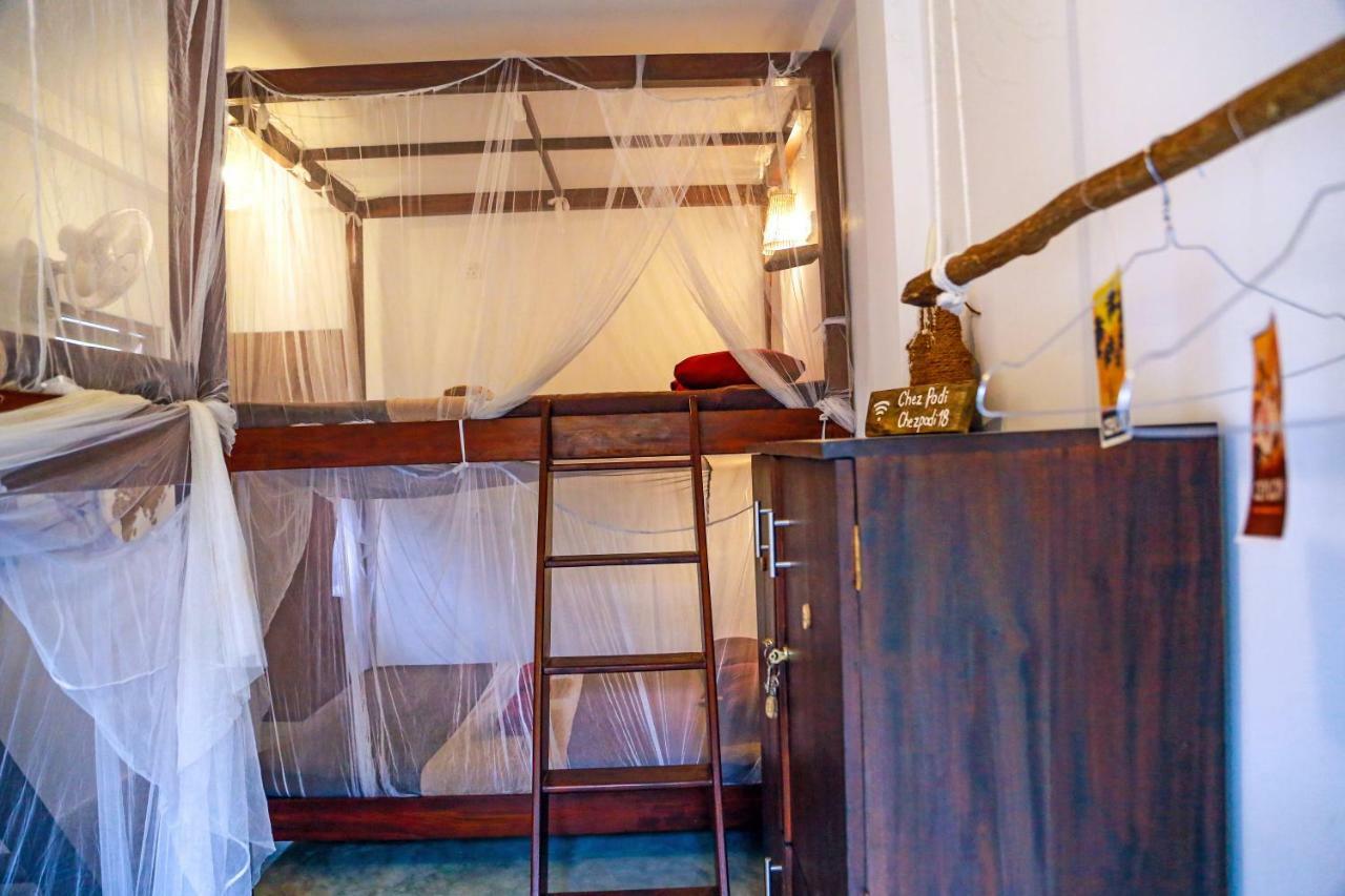 Chez Podi Surf Stay ميريسا المظهر الخارجي الصورة