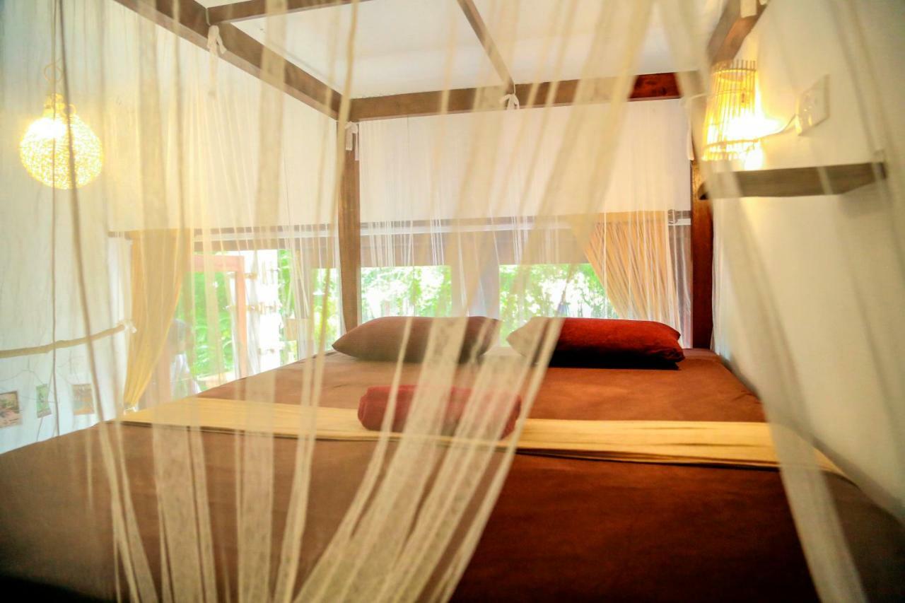 Chez Podi Surf Stay ميريسا المظهر الخارجي الصورة