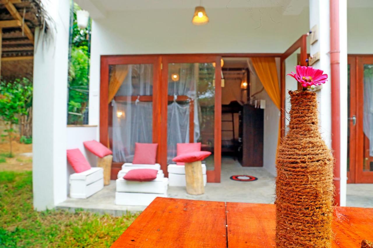 Chez Podi Surf Stay ميريسا المظهر الخارجي الصورة